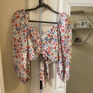 Zara NWT cropped floral blouse